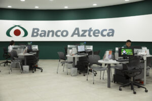 Banco Azteca lidera inclusión financiera con enfoque social
