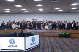 Analizan entes involucrados iniciativa que reforma la Ley Aduanera