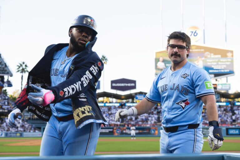 Azulejos, a un triunfo de ganar la Serie Mundial; 6-1 a Dodgers