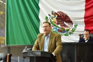 Busca Congreso uso correcto del español eliminando “elles”; es discriminatorio señala diputada