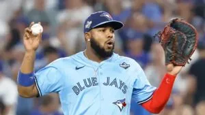 Guerrero Jr. rompe récords en juego 4 de la Serie Mundial 2025