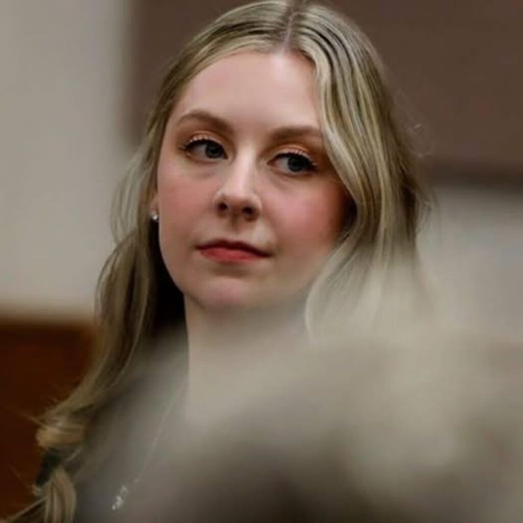 Maestra baleada por un alumno de 6 años recibirá 10 millones de dólares