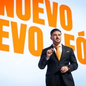 PRI y PAN dan apoyo a Samuel García, pero piden compromiso