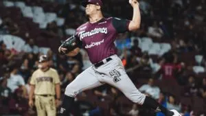 Se desata pelea entre mujeres en gradas de Tomateros