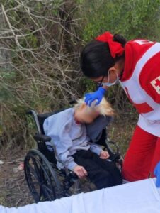 Abandonan a adulta mayor en carretera de Matamoros