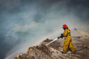 Bomberos sofocan incendio en el basurón Piggyback de Culiacán