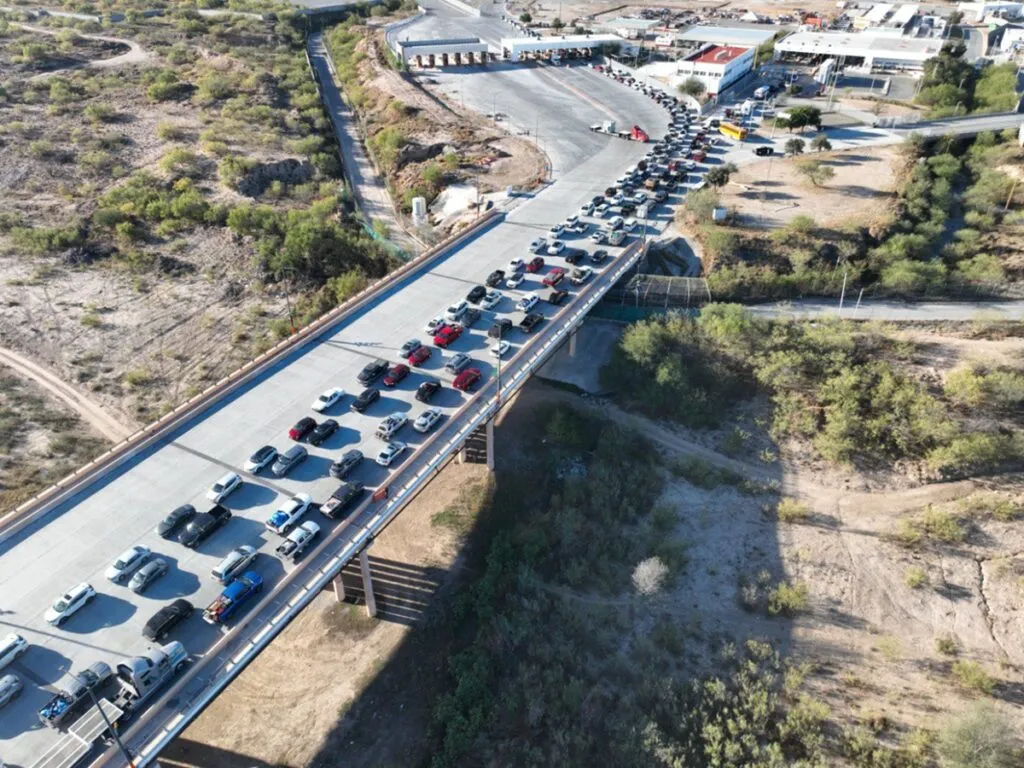 Se incrementa cruce de paisanos por Puerto Colombia-Laredo