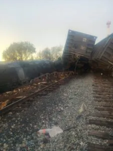 Atienden descarrilamiento ferroviario en Nogales