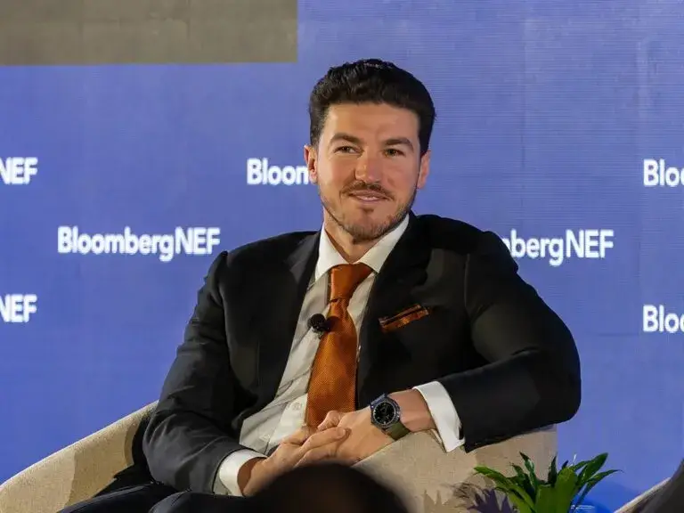 Samuel García destaca potencial de NL ante banqueros en Foro BloombergNEF 2026