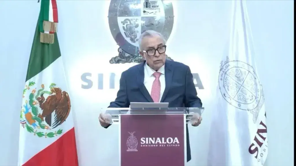 Gobernador Rubén Rocha Moya solicita licencia ante el Congreso