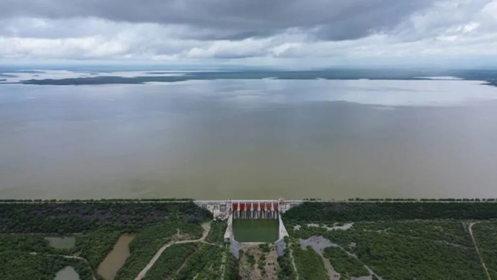 Lluvias elevan almacenamiento de presas en Nuevo León