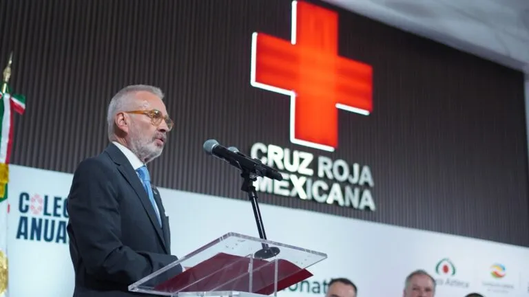 Banco Azteca aporta cuatro millones para la sostenibilidad de Cruz Roja