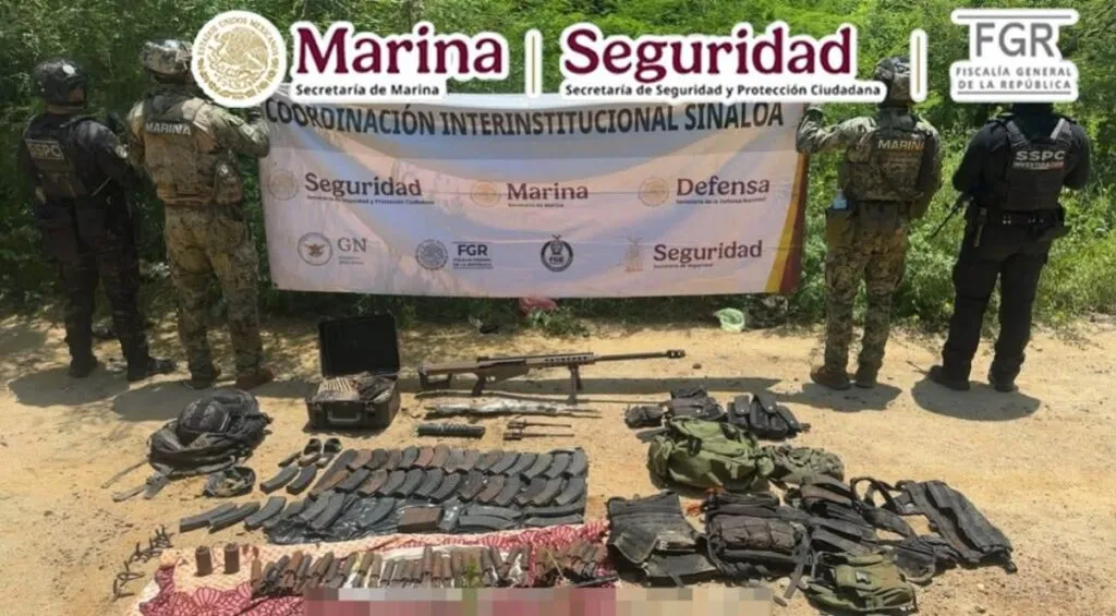 Aseguran arsenal, explosivos, drogas y vehículos en Sinaloa