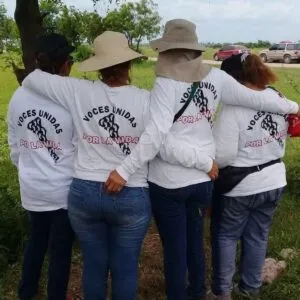 Atacan a balazos a madre buscadora en Culiacán; exigen justicia
