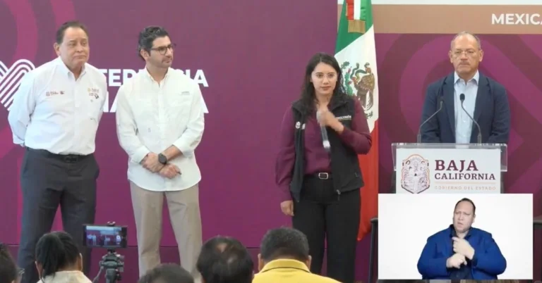 Cuatro miembros del gabinete de BC renuncian.