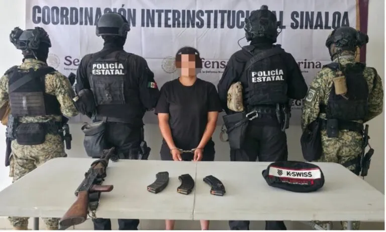 En Concordia, detienen a mujer y le aseguran un fusil