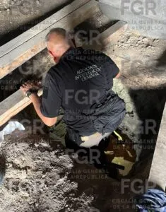 FGR asegura túnel probablemente relacionado con delitos en materia de hidrocarburos