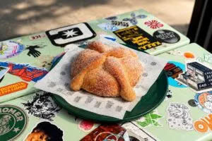 Green Rhino apuesta por la tradición para celebrar el pan de muerto mexicano